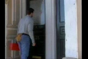 I invite a plumber to my house and I can’t resist his big dick